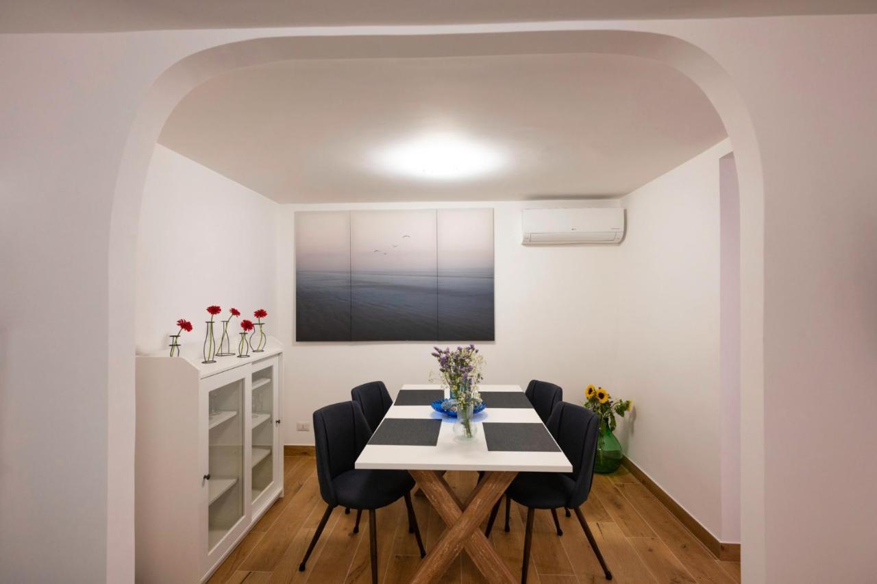 Diomira Apartment Таормина Екстериор снимка